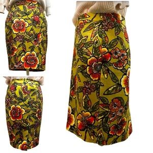 LOFT 90'  y2k, Olive Floral Jacquard Pencil Skirt Size 4.